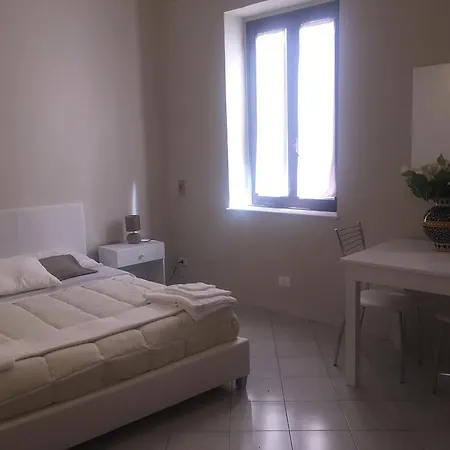 Pensjonat Apihouse *